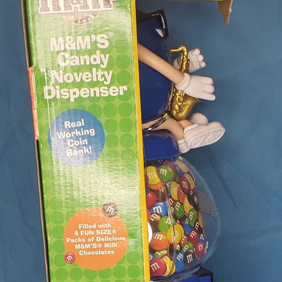 M&M's Candy Novelty Dispenser - Picture 3 of 9